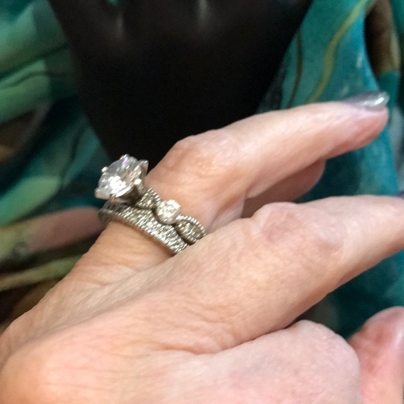 Sterling Silver & CZ Engagement & Wedding Ring Set - Picture 5 of 11